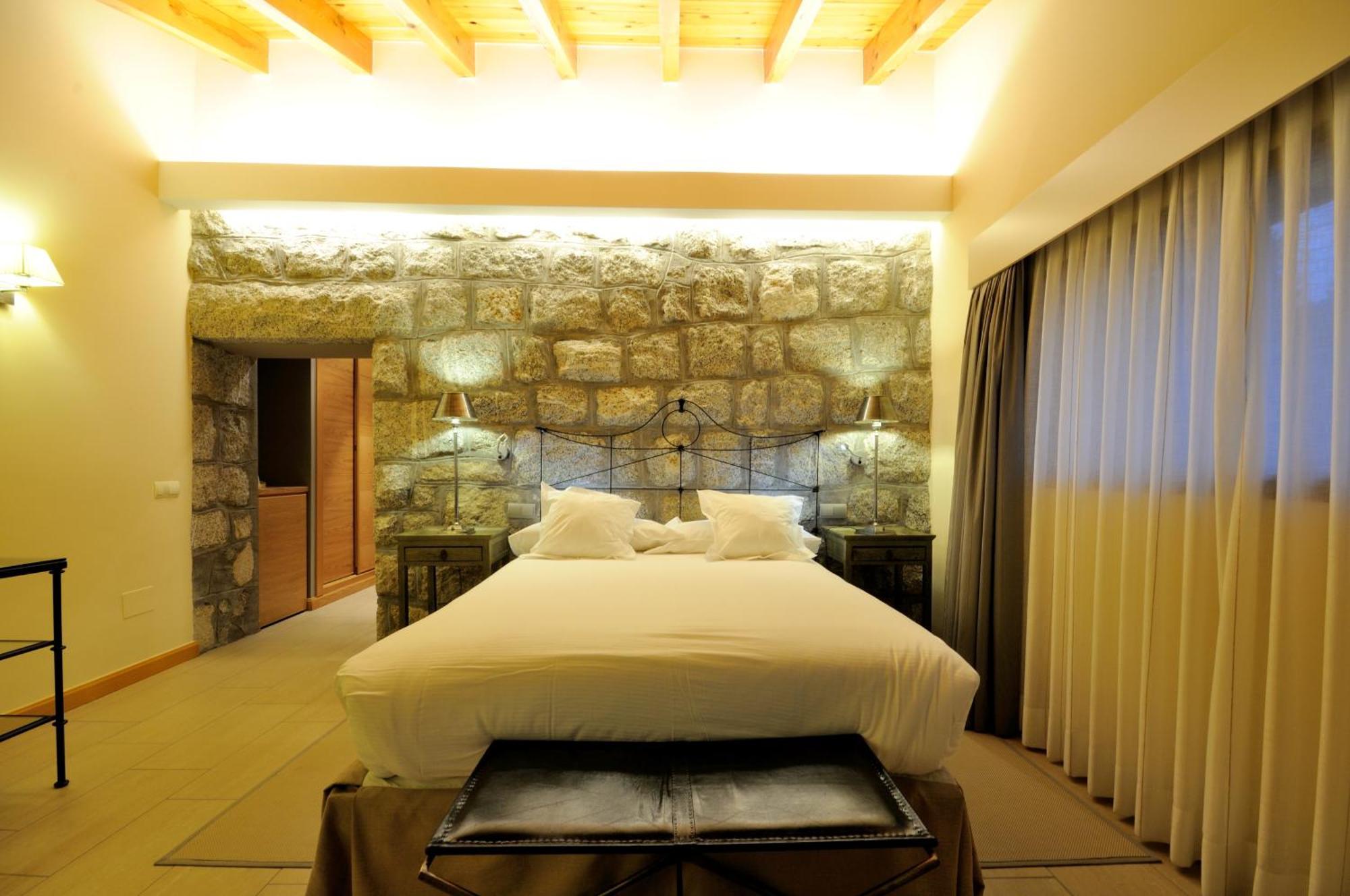 Hotel Rural Las Rozuelas سيرسيديلا الغرفة الصورة